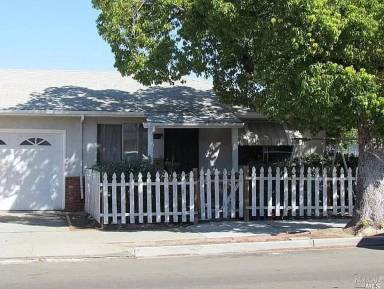 Main picture of 1613 G St