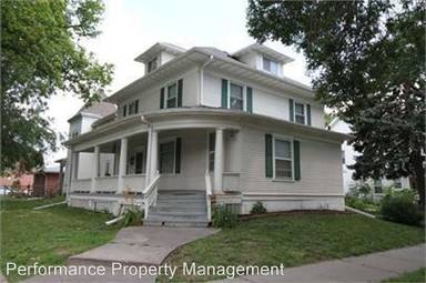Main picture of 1005 G St