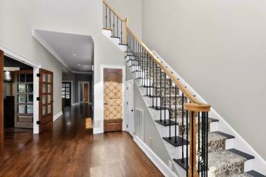 Main picture of 16205 Riverpointe Dr