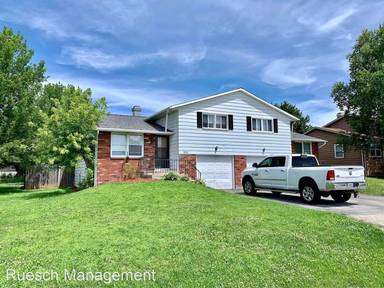 Main picture of 3111 Finger Rd