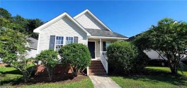 Main picture of 52 Linsey Ct