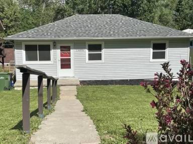 Main picture of 1405 Franklin St