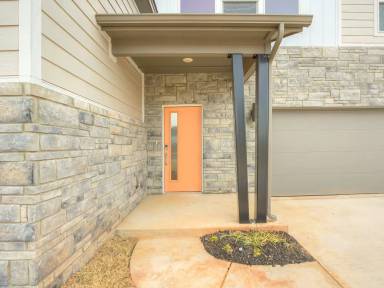 Main picture of 2132 El Cajon St