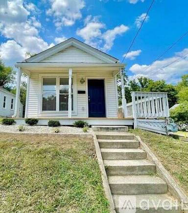 Main picture of 549 Rawlings St
