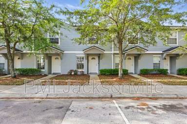 Main picture of 8471 McGirts Village Ln