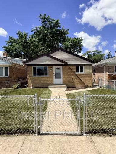 Main picture of 7732 Lotus Ave
