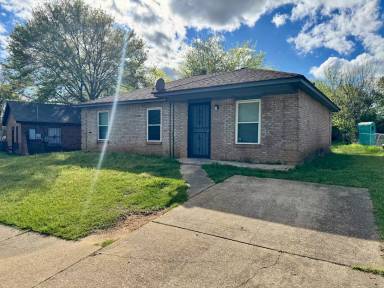 Main picture of 3575 Manley Dr