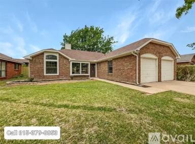 Main picture of 4800 Waxwing Dr