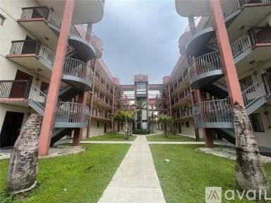 Main picture of 5400 W 21st Ct