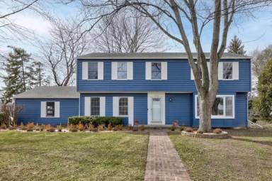 Main picture of 530 Holbrook Ln