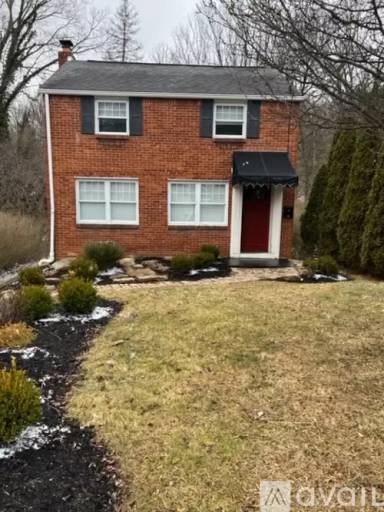 Main picture of 39 Forest Ave