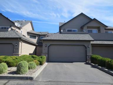 Main picture of 421 Columbia Point Dr