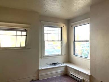 Main picture of 145-149 N 6th St