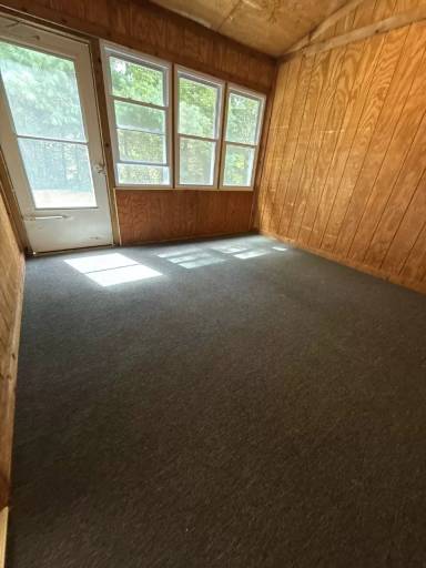 Main picture of 119 Lucas Dr