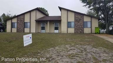 Main picture of 8116 Hunt Club Rd