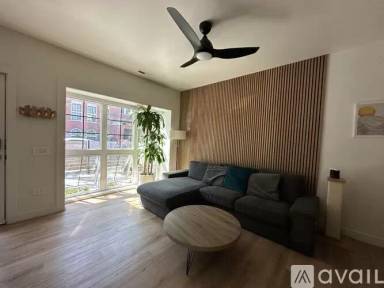 Main picture of 639 N Lawndale Ave