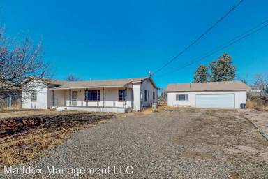 Main picture of 2607 Metzgar Rd SW