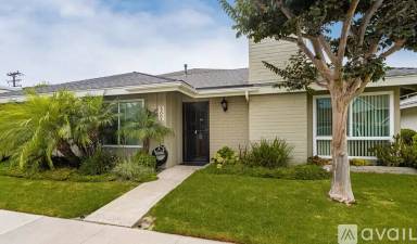 Main picture of 17061 Pinehurst Ln