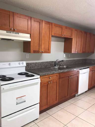 Main picture of 2210 Douglas St