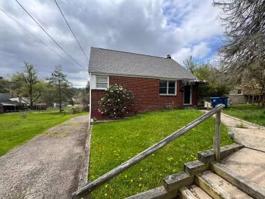 Main picture of 518 Nelbon Ave