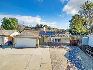 Main picture of 105 Bearing Ln