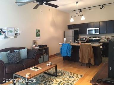 Main picture of 305 S Campbell Ave