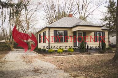 Main picture of 1731 N Leland Ave