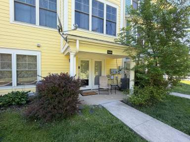 Main picture of 1562A Wickham Pond Dr