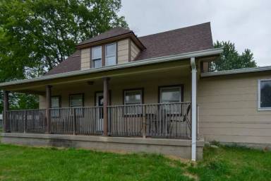 Main picture of 12233 Pendleton Pike