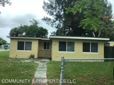 Main picture of 1615 Lauderdale Manor Dr