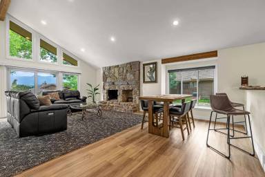 Main picture of 1172 Hill Cir
