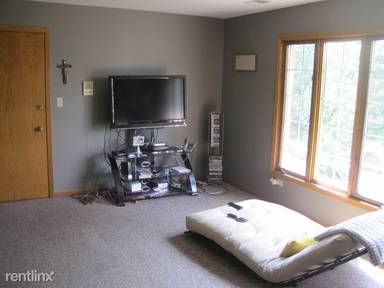 Main picture of 4243 N Mobile Ave