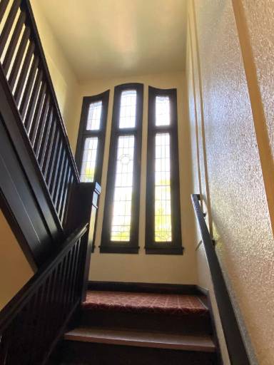 Main picture of 4233 Nicollet Ave