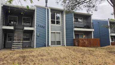 Main picture of 2355 E Geddes Ave