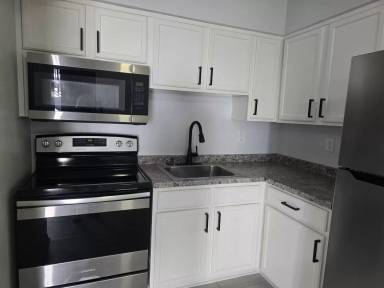 Main picture of 3712 W Cass St