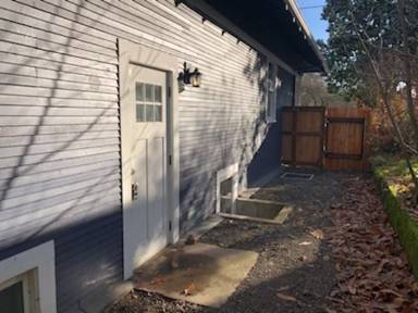 Main picture of 3653 SE Gladstone St