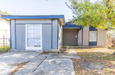 Main picture of 8434 Sweet Maiden St