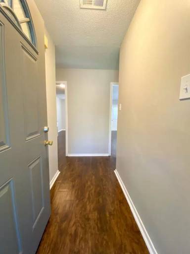 Main picture of 3845 Shadow Oaks Pkwy