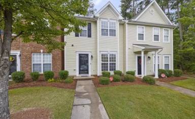 Main picture of 36 Sharpstone Ln
