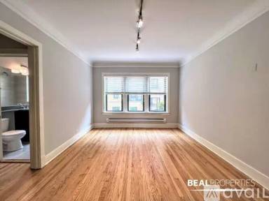 Main picture of 2317 N Rockwell St