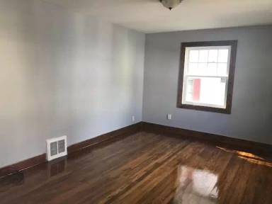 Main picture of 123 Southview St