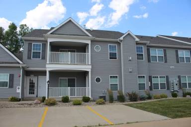 Main picture of 3048 E Stillwater Lndg