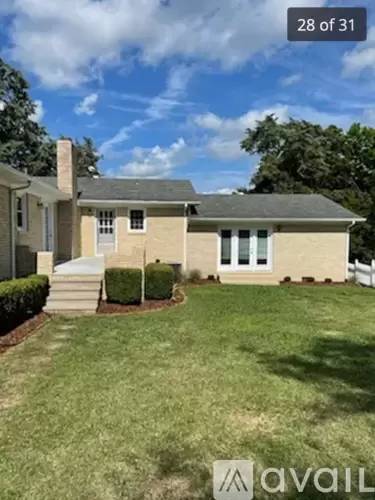 Main picture of 1800 Dunroamin Ln