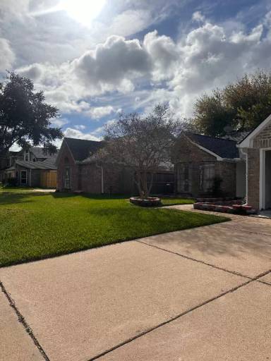 Main picture of 602 Reva Ridge Dr