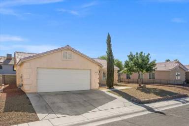 Main picture of 4622 Wild Oak Way