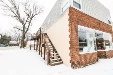 Main picture of 2751 Dekalb St, - Apt 2