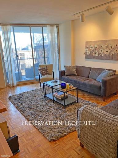Main picture of 19 Winchester St Apartments