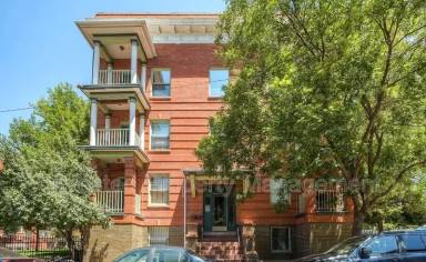 Main picture of 1356 N Pearl St