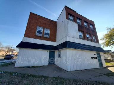 Main picture of 2333 North 14th Street - 3