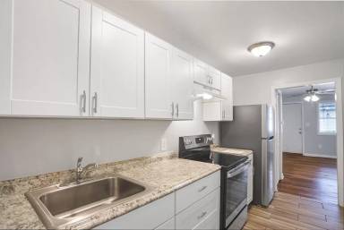 Main picture of 615 Oliver St NW